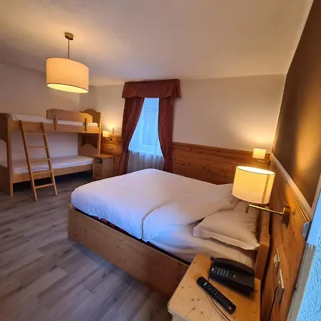 Rododendro Val Di Fassa كامبيتيلو دي فاسا