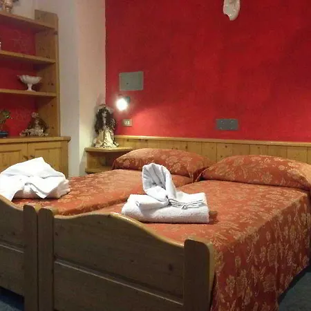 Rododendro Val Di Fassa Hotel 3*